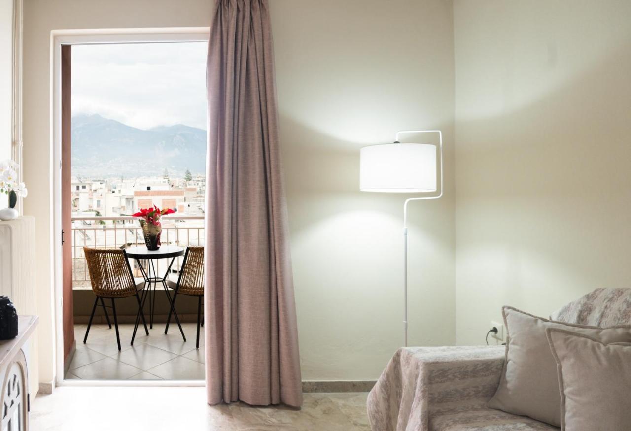 Best House Saint John, New Port Of Patras Exterior photo