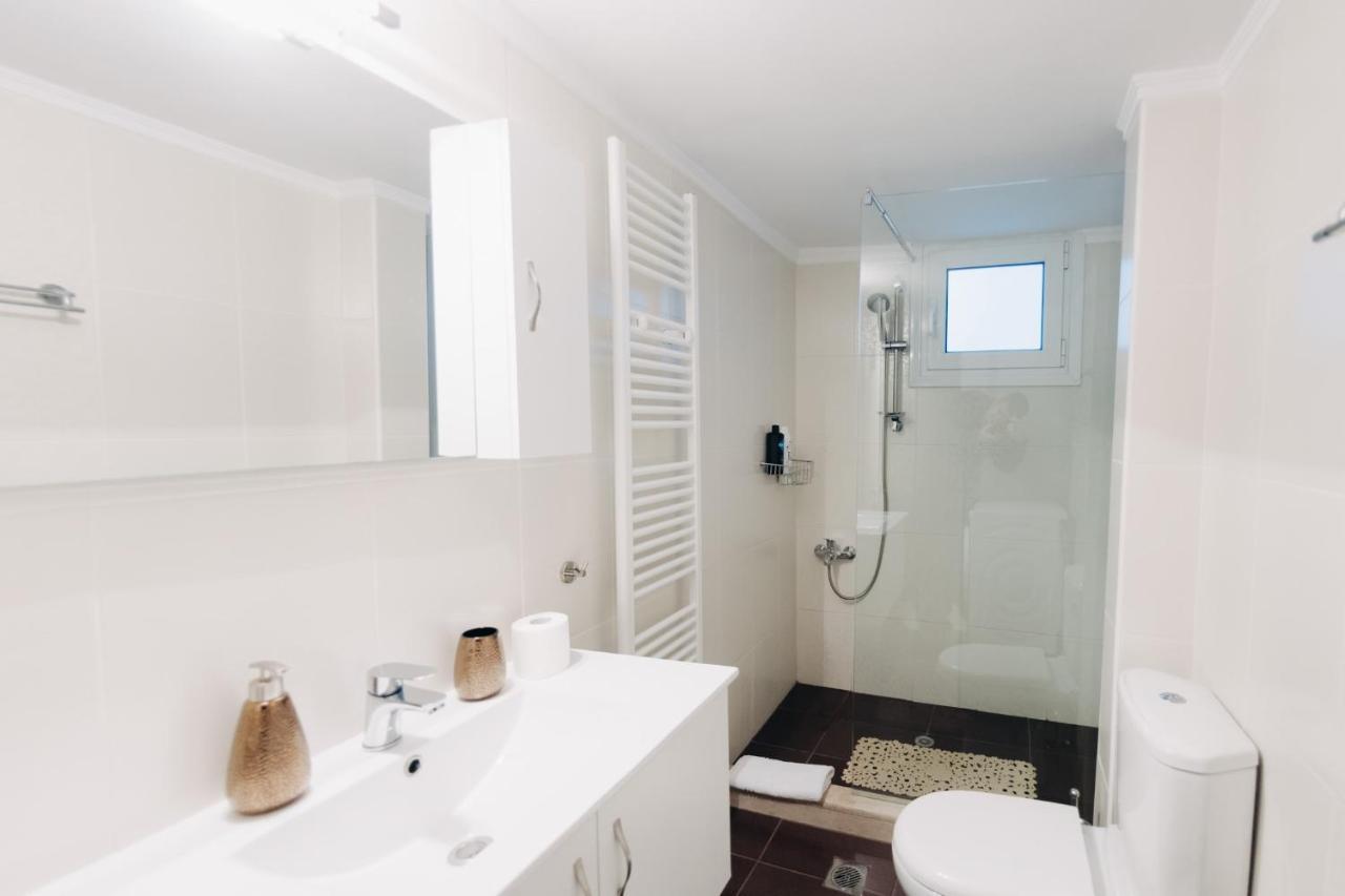 Best House Saint John, New Port Of Patras Exterior photo